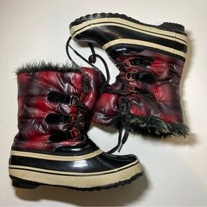 Sporto Winnie Women’s 9 Plaid Faux Fur Duck Boots Red Black